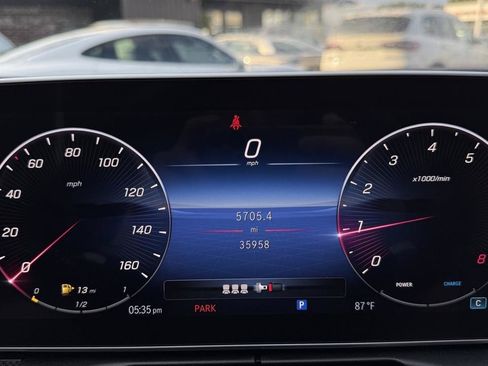 Used 2023 Mercedes-Benz C 300 4MATIC Sedan image 48