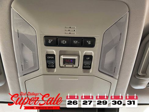 Used 2019 Toyota RAV4 XLE Premium image 38