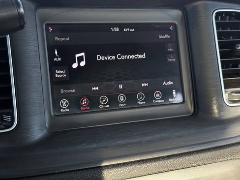 Used 2019 Dodge Charger Police w/ Street Appearance Group image 16