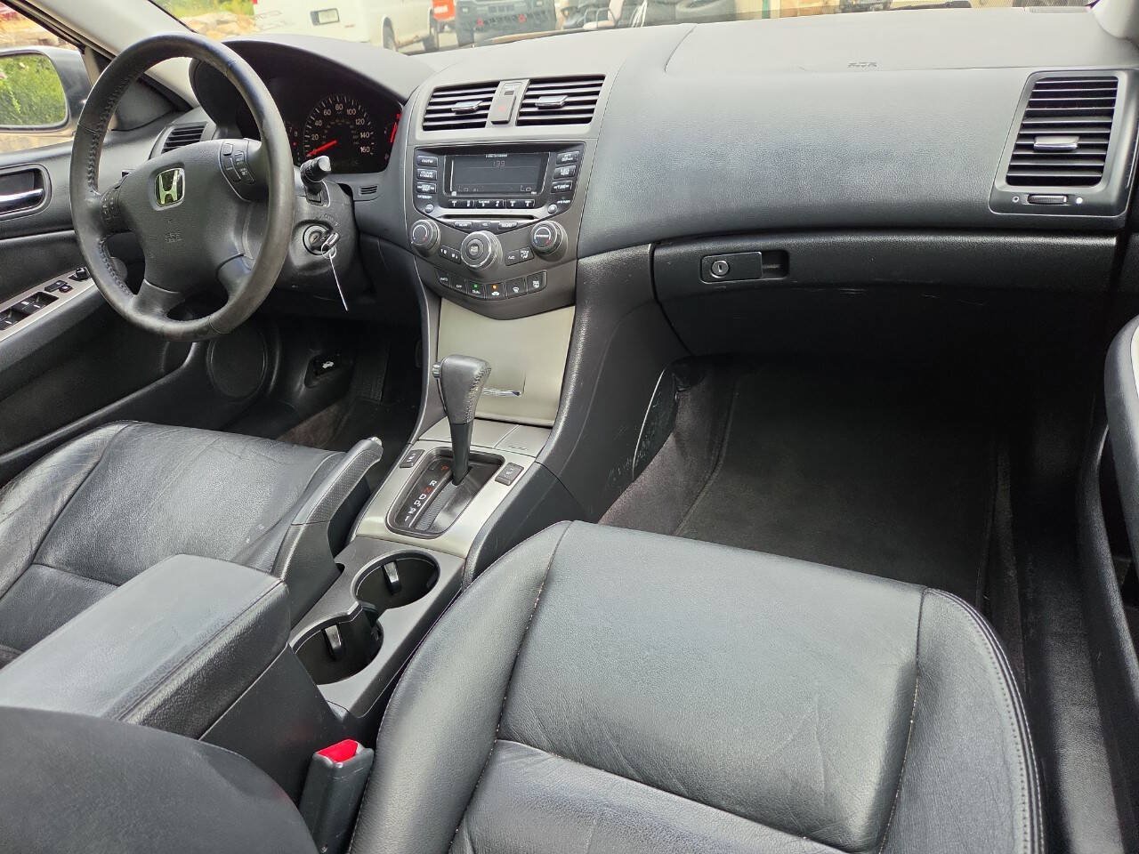 Used 2005 Honda Accord EX image 22