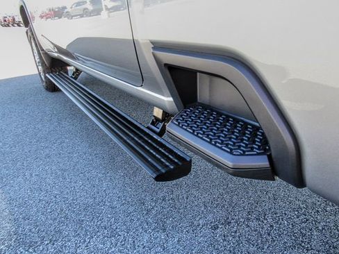 New 2026 Chevrolet Silverado 2500 LTZ w/ LTZ Convenience Package image 10