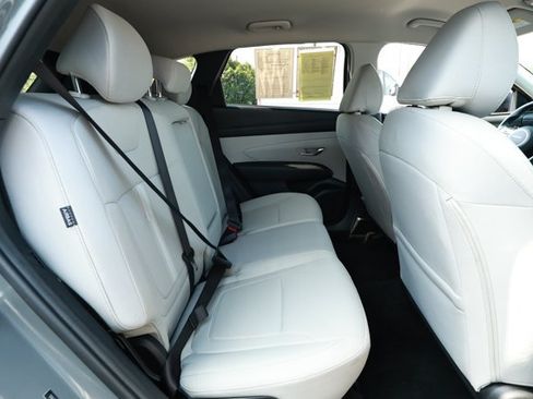 Used 2025 Hyundai Tucson SEL FWD image 29