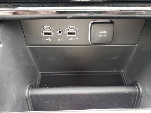 New 2026 Jeep Grand Cherokee Limited AWD/4WD image 16