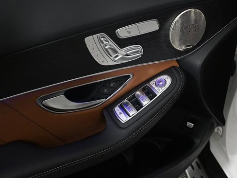 Certified 2021 Mercedes-Benz GLC 300 4MATIC Coupe image 8