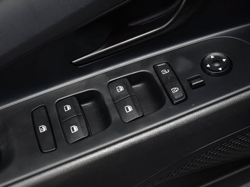 Used 2024 Hyundai Elantra N Line FWD image 11