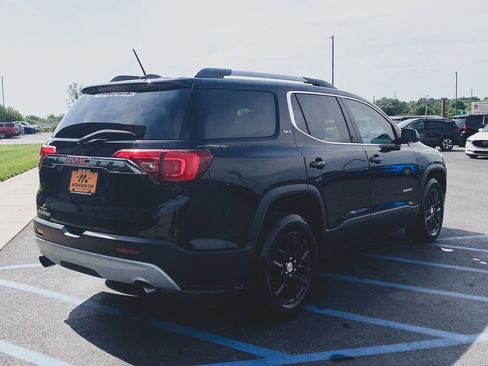 Used 2019 GMC Acadia SLT FWD image 4