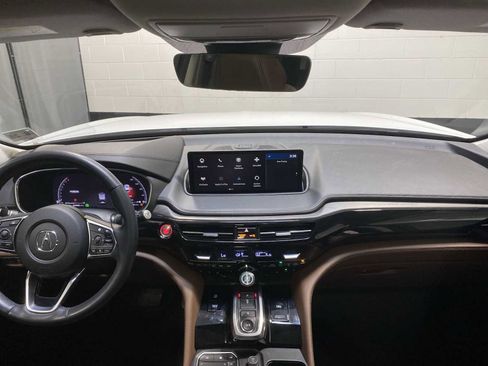 Used 2023 Acura MDX SH-AWD w/ Advance Package image 10