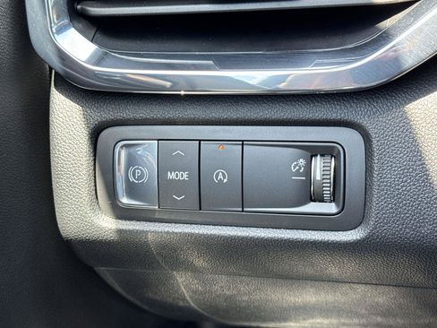 New 2026 GMC Acadia Elevation w/ Black Edition FWD image 16