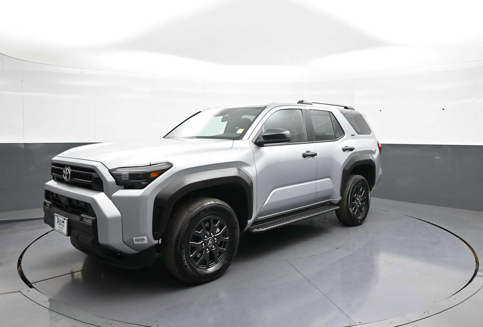 Used 2025 Toyota 4Runner SR5 AWD/4WD image 1