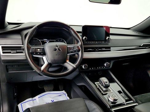 Used 2022 Mitsubishi Outlander SEL Black Edition AWD/4WD image 13