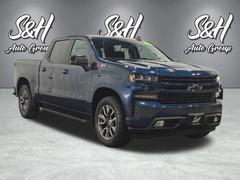 Used 2021 Chevrolet Silverado 1500 RST w/ Convenience Package II image 2
