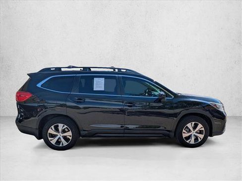 Used 2019 Subaru Ascent Premium AWD/4WD image 4