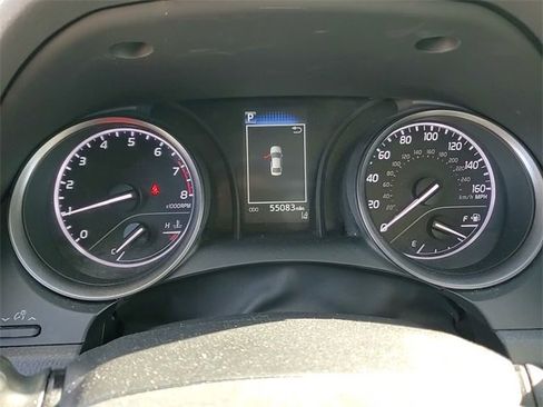 Used 2023 Toyota Camry SE image 15