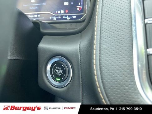 Certified 2023 GMC Yukon AT4 w/ AT4 Premium Plus Package AWD/4WD image 20