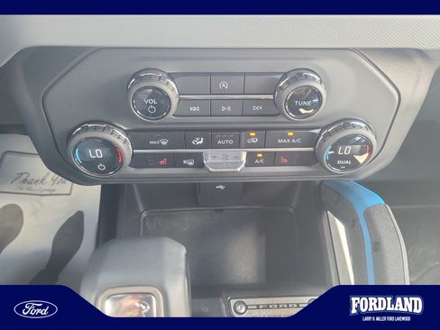 Used 2024 Ford Bronco Black Diamond AWD/4WD image 30
