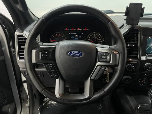 Used 2018 Ford F150 XLT w/ Equipment Group 302A Luxury AWD/4WD image 21