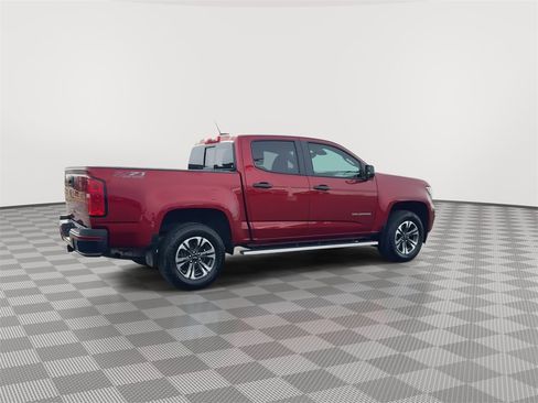 Used 2021 Chevrolet Colorado Z71 w/ Safety Package image 8