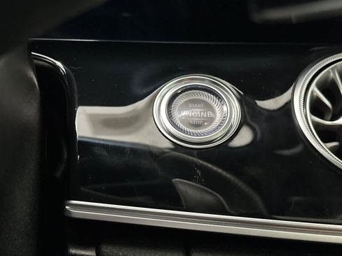 Used 2019 Mercedes-Benz AMG GT 63 image 20