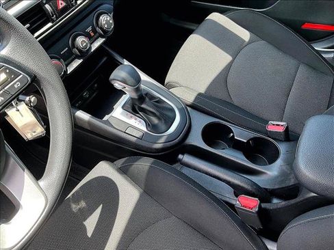 Used 2024 Kia Forte LXS w/ LXS Technology Package FWD image 15