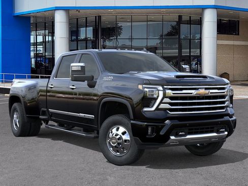 New 2025 Chevrolet Silverado 3500 High Country w/ High Country Premium Package image 7