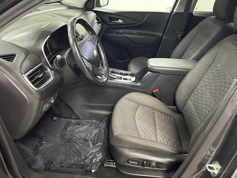Used 2019 Chevrolet Equinox LT FWD image 12