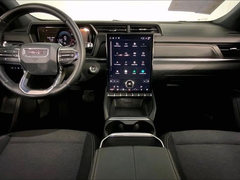 Used 2025 GMC Terrain Elevation FWD image 15
