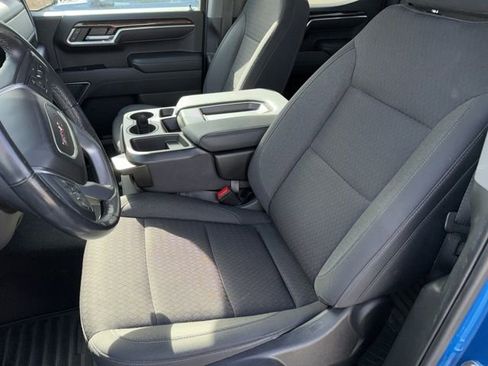 Used 2022 GMC Sierra 1500 Elevation image 9