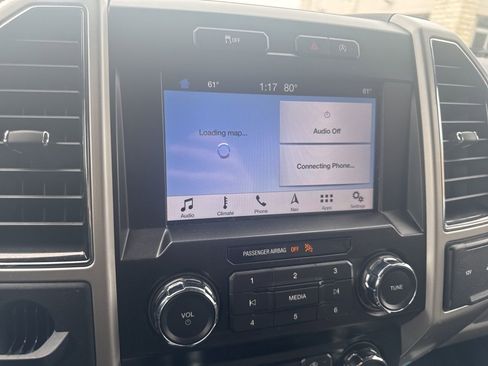 Used 2019 Ford F150 Lariat image 14