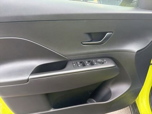 Used 2024 Hyundai Kona SEL FWD image 24
