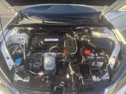 Used 2015 Honda Accord Sport image 32