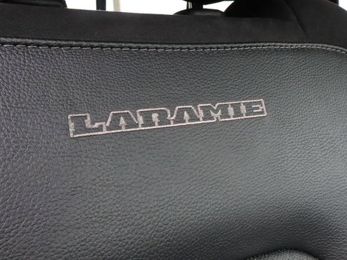 Used 2022 RAM 1500 Laramie AWD/4WD image 28