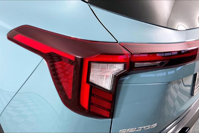 Certified 2024 Kia Seltos S FWD image 21