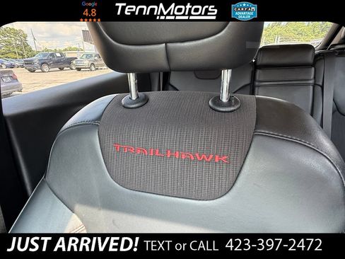 Used 2014 Jeep Cherokee Trailhawk w/ Comfort/Convenience Group AWD/4WD image 24