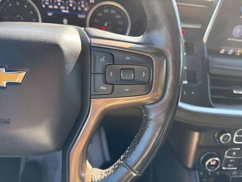 Used 2021 Chevrolet Suburban High Country image 38