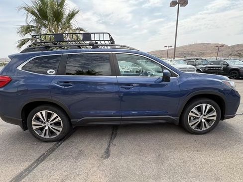 Used 2019 Subaru Ascent Premium AWD/4WD image 6
