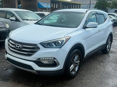 Used 2017 Hyundai Santa Fe Sport FWD image 1