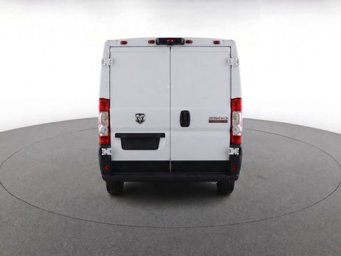 Used 2024 RAM ProMaster 2500 w/ Convenience Group FWD image 33