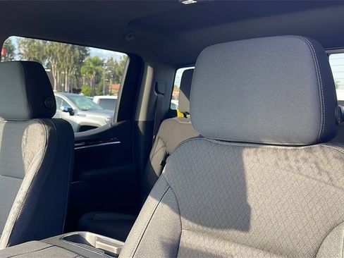 New 2026 GMC Sierra 1500 Elevation image 12