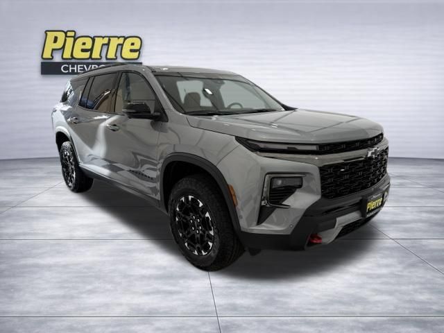 New 2027 Chevrolet Traverse Z71 w/ Enhanced Driving Package AWD/4WD image 7