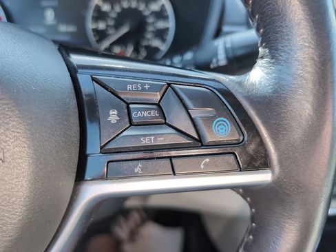 Used 2023 Nissan Altima 2.5 SL AWD/4WD image 21