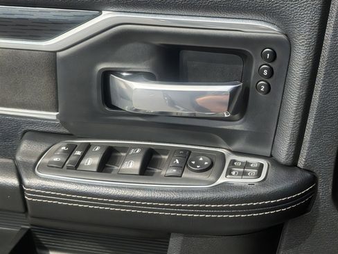 Used 2024 RAM 2500 Laramie w/ Sport Appearance Package image 35