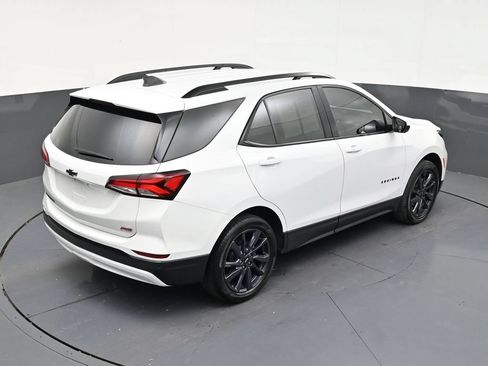 Used 2024 Chevrolet Equinox RS FWD image 16