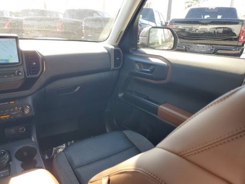 Used 2022 Ford Bronco Sport Outer Banks w/ Tech Package image 14