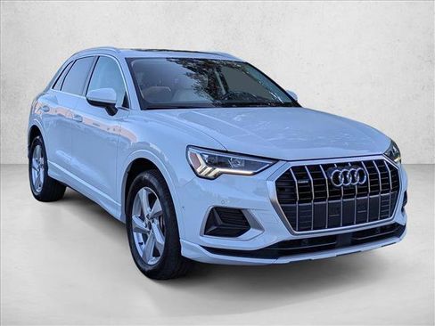 Used 2021 Audi Q3 2.0T Premium Plus AWD/4WD image 3