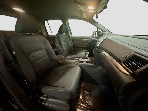 Used 2017 Honda Ridgeline Sport image 30