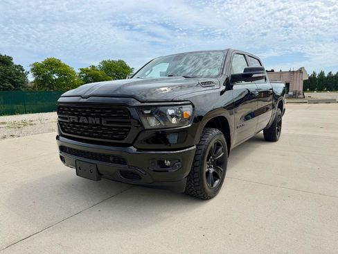 Used 2022 RAM 1500 Big Horn AWD/4WD image 3