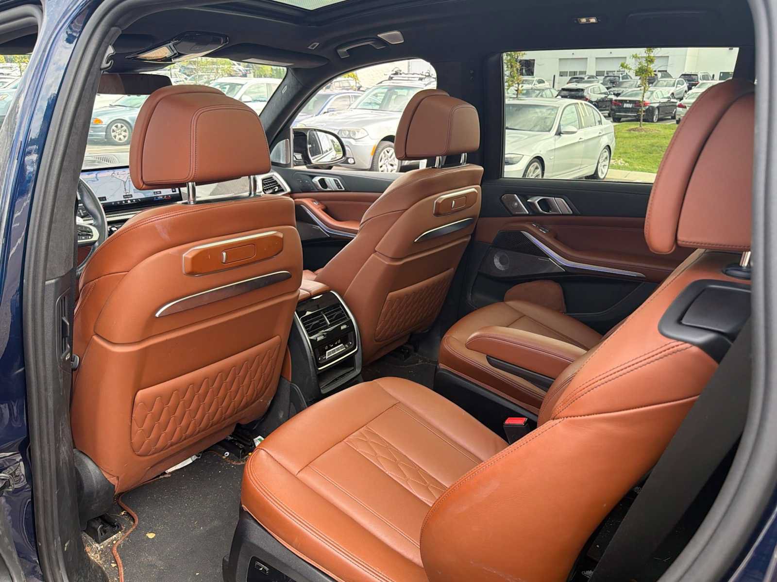 Used 2024 BMW X7 M60i w/ Executive Package AWD/4WD image 24