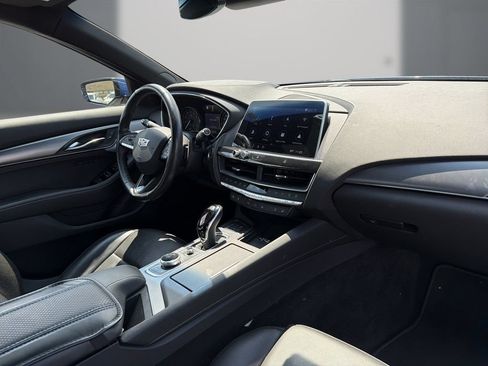 Used 2020 Cadillac CT5 Premium Luxury RWD image 12