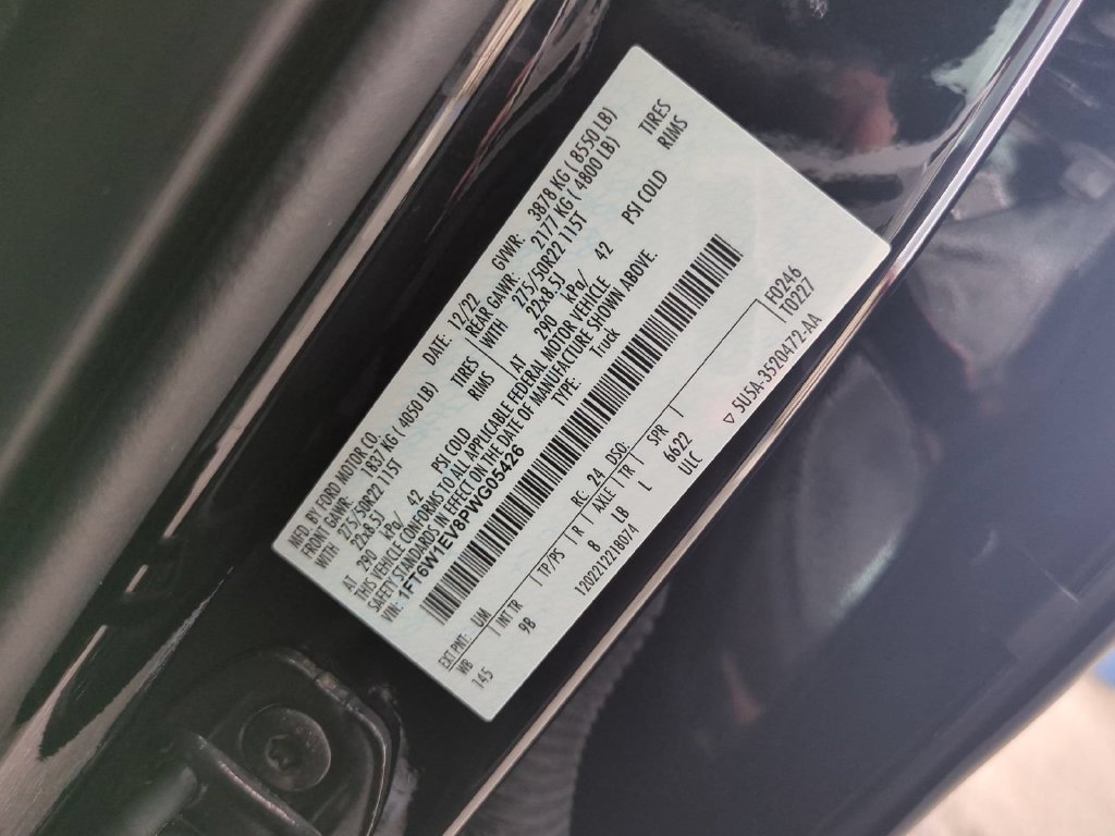 Used 2023 Ford F150 Lightning Platinum AWD/4WD image 40