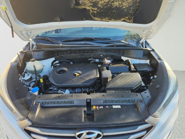 Used 2018 Hyundai Tucson SE AWD/4WD image 27